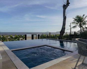 CASA - PRAIA DA BALEIA 